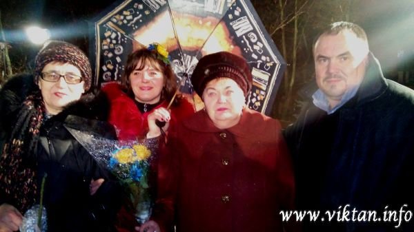 Виктан (Я) с коллегами Софьей Мариновской и Ниной Осипенко.